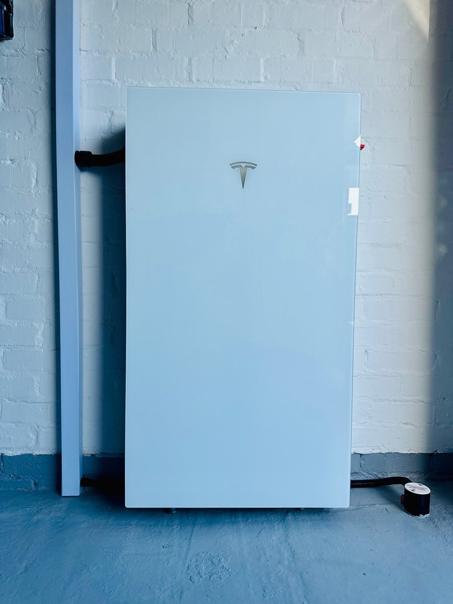 wingenergy's tweet image. Wing Energy has installed the very first Tesla Powerwall 3!
What does that mean for our clients?
Endless power and endless smiles. 😄
Reach out today and book your order NOW!
#TeslaPowerwall3 #WingEnergy #EnergyStorage #SustainableLiving