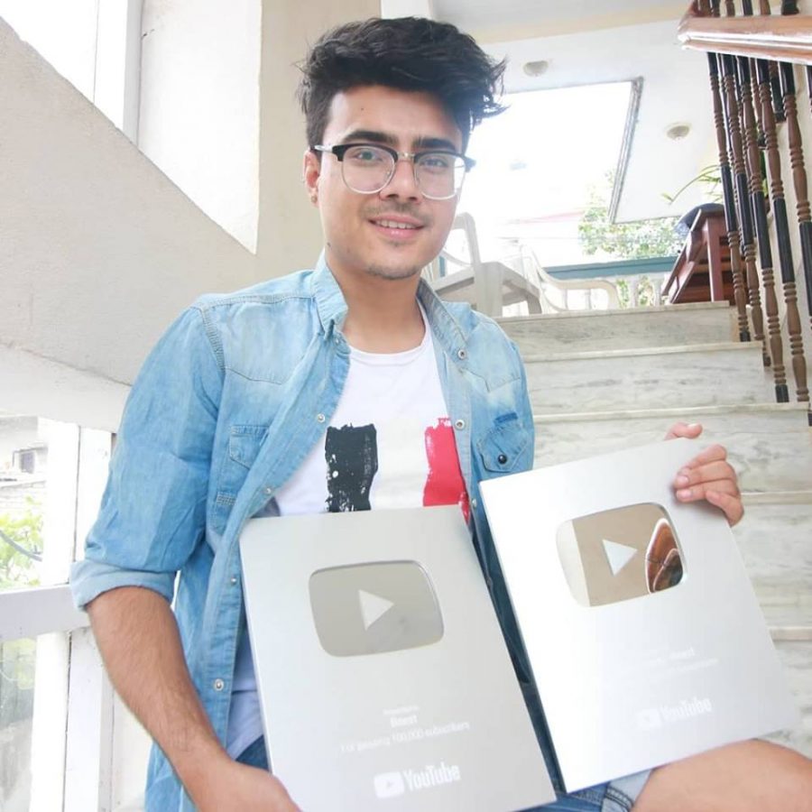 How much YouTube pays you to start a faceless YouTube channel

1,000 views = $6
10,000 views = $60
100,000 views = $600
1,000,000 views = $6,000
10,000,000 views = $60,000
100,000,000 views = $600,000

I've created a list of over 200 faceless YouTube channel ideas to help you