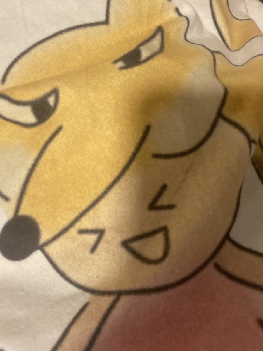 yukichy68's tweet photo. このTシャツでコンビニとかスーパー行ったりするよ…🫠
おきにいり https://t.co/YAemOJfubj