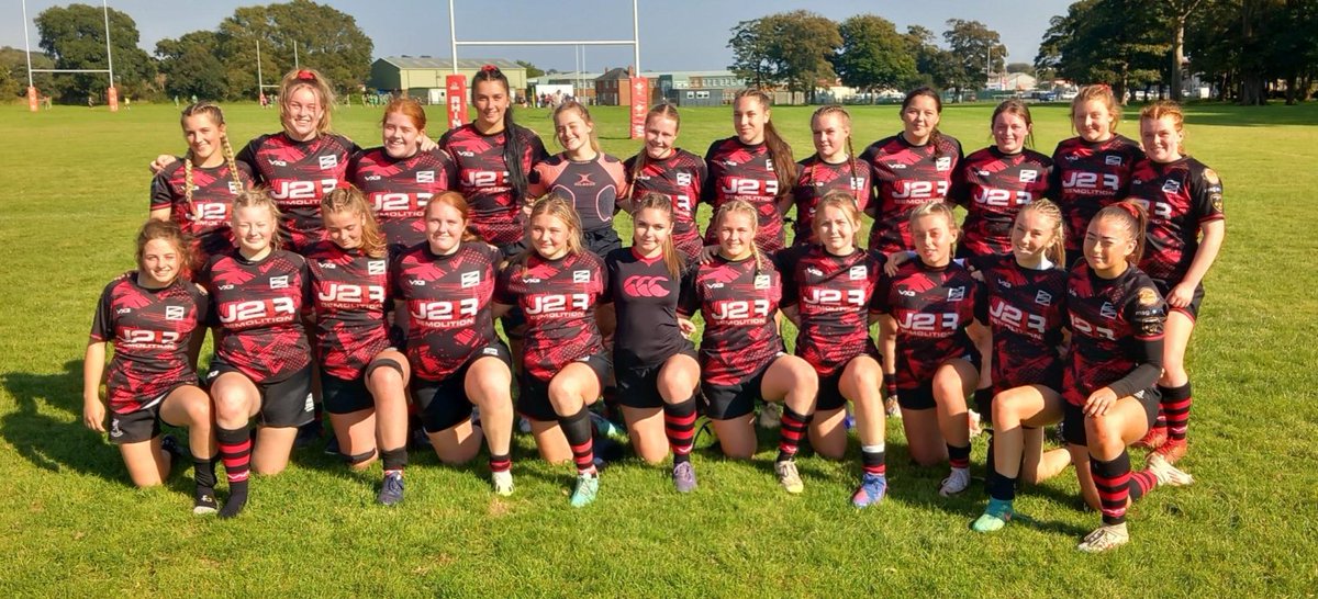 Coleg Gwent tweet media