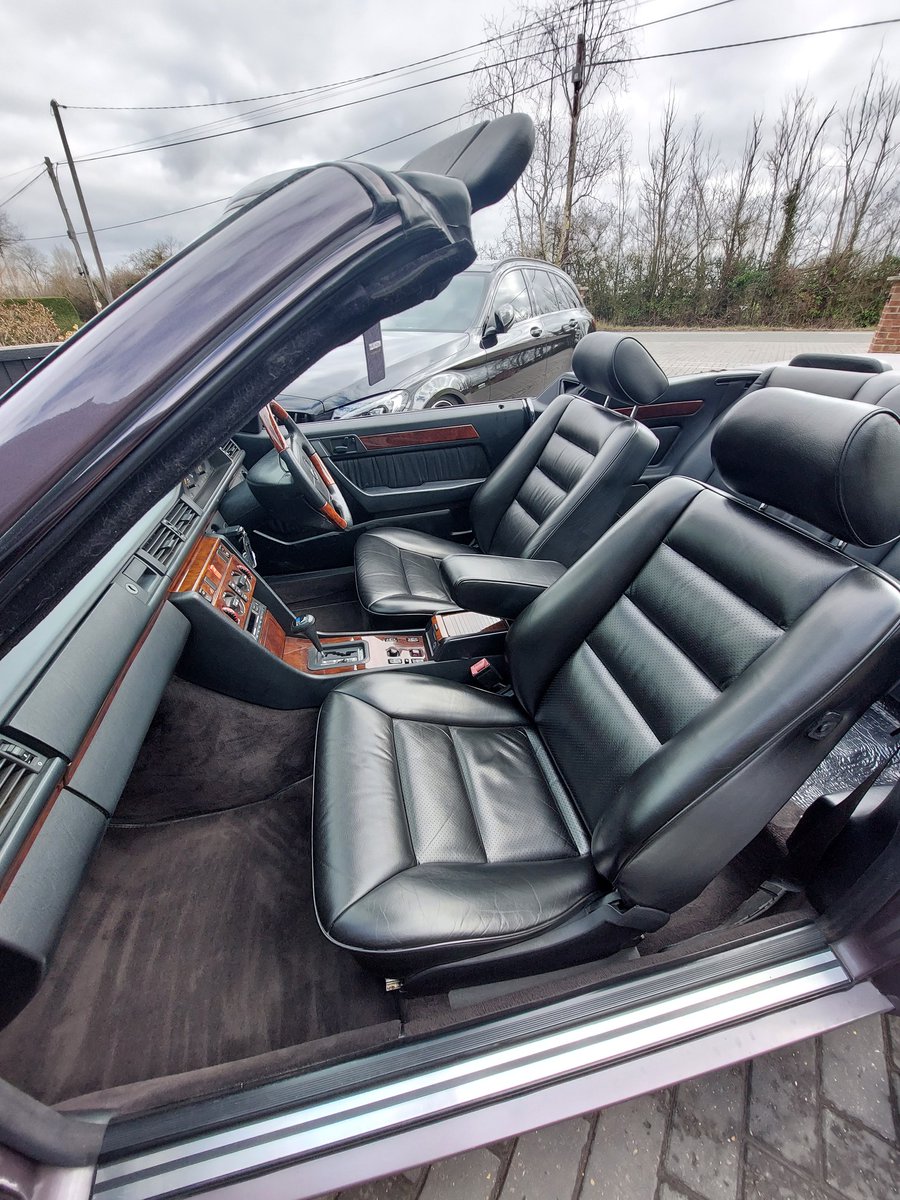 jogijbels's tweet photo. @hjwakerley Found another nice Bornite on facebook today: 1993 320CE Sportline in Bornite/Blackberry. Custom 3 piece Gullideckels and air suspension. https://t.co/40d7mwuDJd