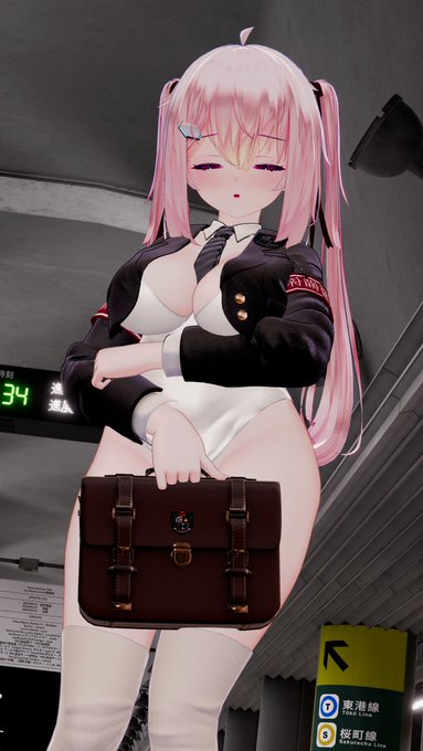 「寝不足で電車乗るの疲れるなぁ.....」 