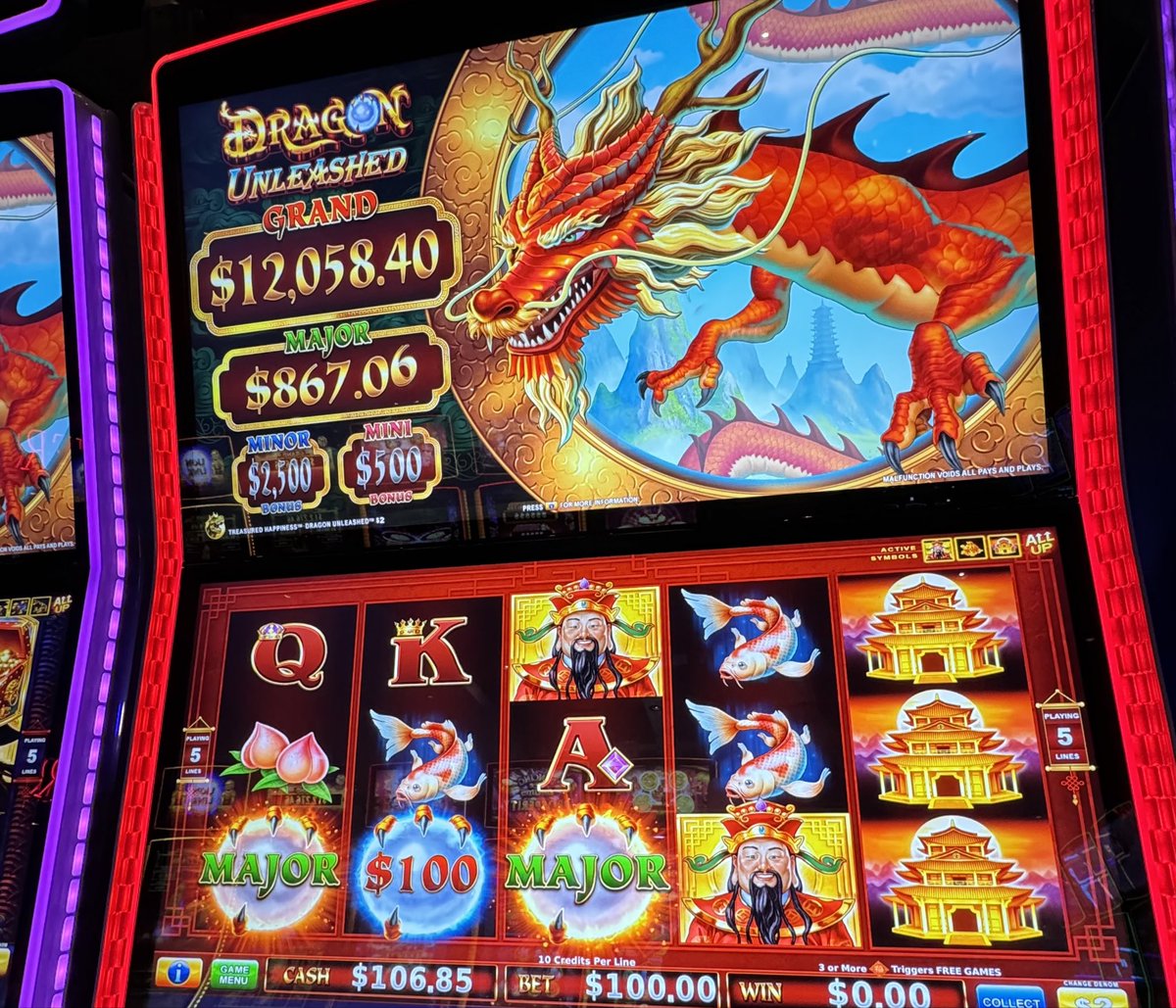 ap_piggy's tweet image. how it started v. how it ended 😭