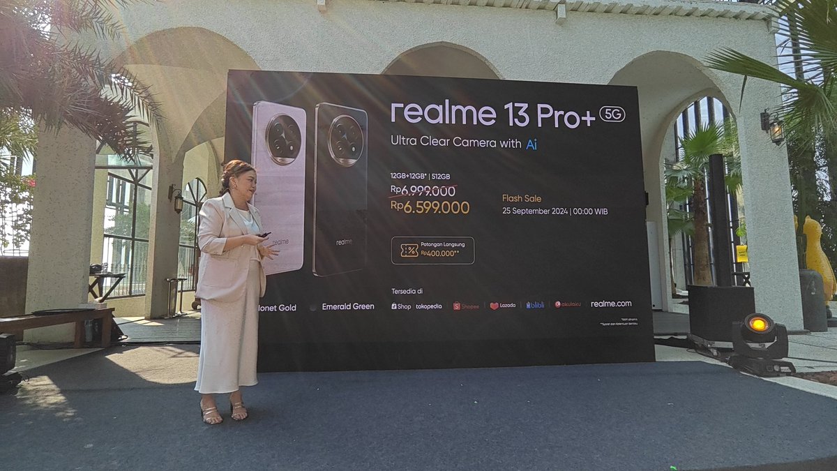Snapdragon_ID's tweet photo. Ditambah Telescopic Lens pada realme 13 Pro+ 5G, smartphone ini akan jadi andalan untuk memotret jarak jauh di kelas harganya!
Penasaran harga #realme13ProSeries5G? Cek foto di bawah ini! ๐ง
#PakaiSnapdragon #ShotOnSnapdragon #SnapdragonDigest #Snapdragon 7s Gen 2 https://t.co/fAeceAcdaP