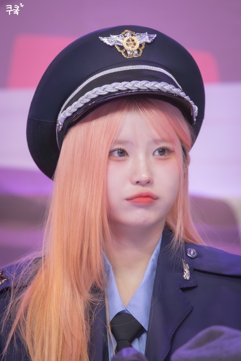 Kooo999koo's tweet photo. 240914

 😗  

#송하영 #프로미스나인 #fromis_9 https://t.co/3ESVqzjOxO