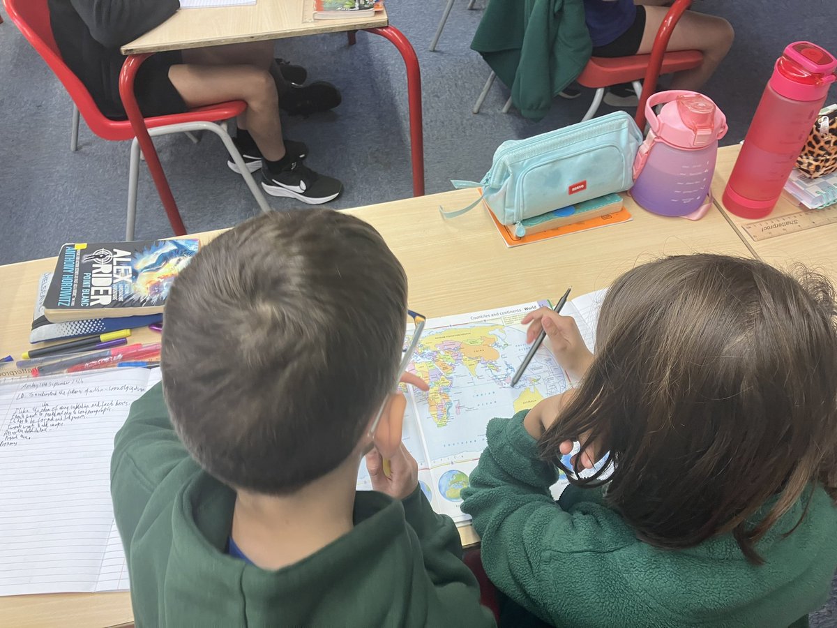 B5BPEF's tweet photo. We are writing our non-chronological reports on a country of our choice. We used an atlas to help us choose a country which we would then research. https://t.co/wGtmrh8e8Y