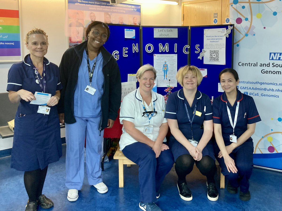 MerryTea's tweet image. ⭐️Massive thanks to our @CEO_RBFT Steve McManus &amp;amp; Chief Nurse Katie Prichard-Thomas @ktpt1507 for stopping by despite their busy schedule to speak to us about 🧬#GenomicsAtRoyalBerks. 

Grateful to @RBNHSFT &amp;amp; CaS_Genomics colleagues who helped organise the event. ⭐️