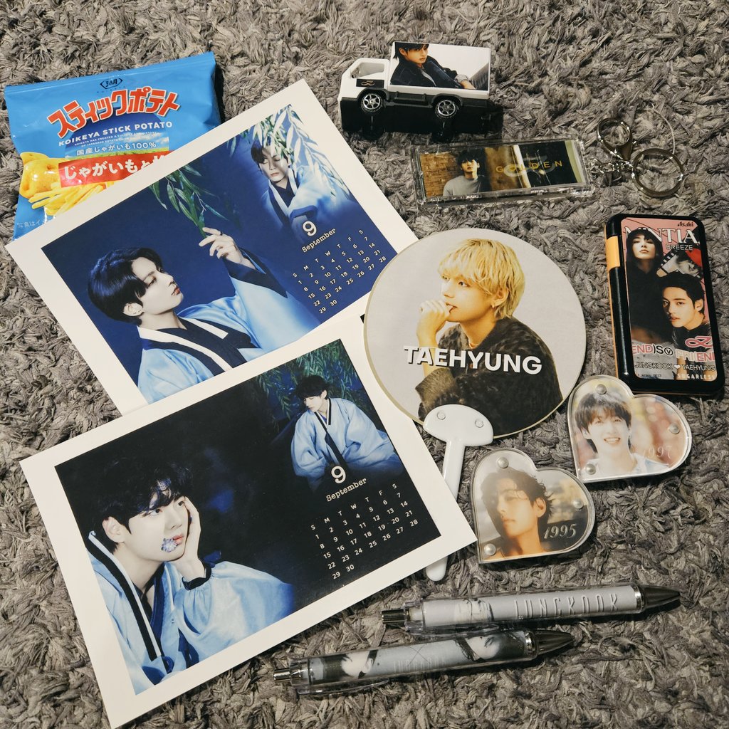 taetaeちゃんから素敵便💚

急なお願いに応えてくれたからって
お礼の品が届いてビックリ🥹

で、開けてビックリΣ(　 Д )ﻌﻌﻌﻌ⊙ ⊙
グテグテ～💜💚
眼福です😍💕
本当ありがとね🥺

<a href="/ryokazu7/">taetae</a>