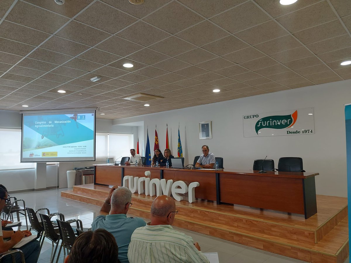 MecaLabIVIA (@labmecaivia) on Twitter photo La Dra Patricia Chueca hoy durante su participación en la jornada sobre Mecanización Agroalimentaria, organizada por <a href="/Cajamar/">Grupo Cajamar</a> La Dra Patricia Chueca hoy durante su participación en la jornada sobre Mecanización Agroalimentaria, organizada por <a href="/Cajamar/">Grupo Cajamar</a>