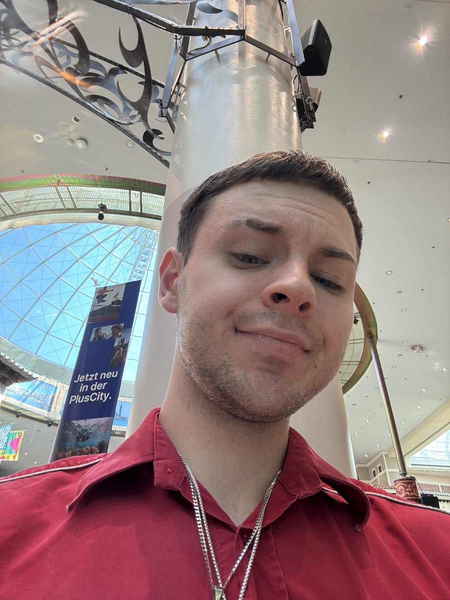 FrozenNoah ❄️ tweet media