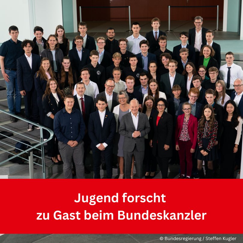 Gestern empfing @Bundeskanzler Olaf Scholz die Preisträgerinnen und Preisträger des 59. Bundeswettbewerbs Jugend forscht. 
Zur Pressemitteilung: bit.ly/3XA3Rqi
