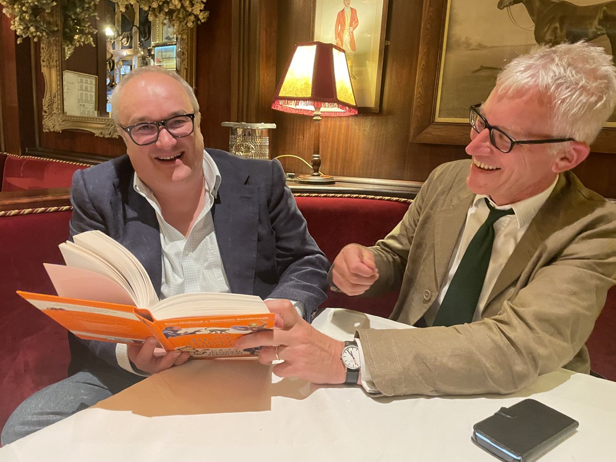 🚨📚Our new book, THE REST IS HISTORY RETURNS, is out today!  It is packed to the brim with the most colourful historical questions you never thought to ask, all in a handy A-Z format...