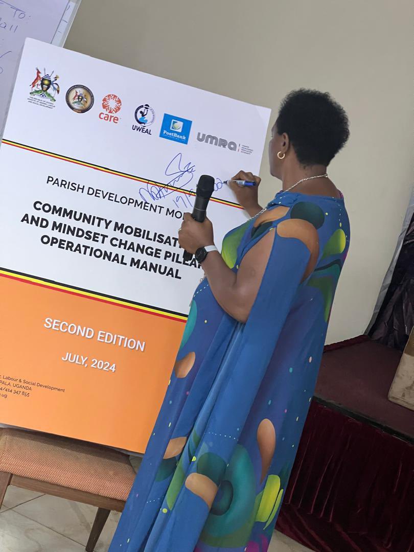 CAREUganda's tweet photo. The @Mglsd_UG through the #DREAMSproject, has officially launched the “Community Mobilization and Mindset Change Operational Manual”. This is set to be a game-changer, fostering a shift in attitudes and perspectives within the framework of the Parish Development Model #PDM https://t.co/WUT7KB6I4j