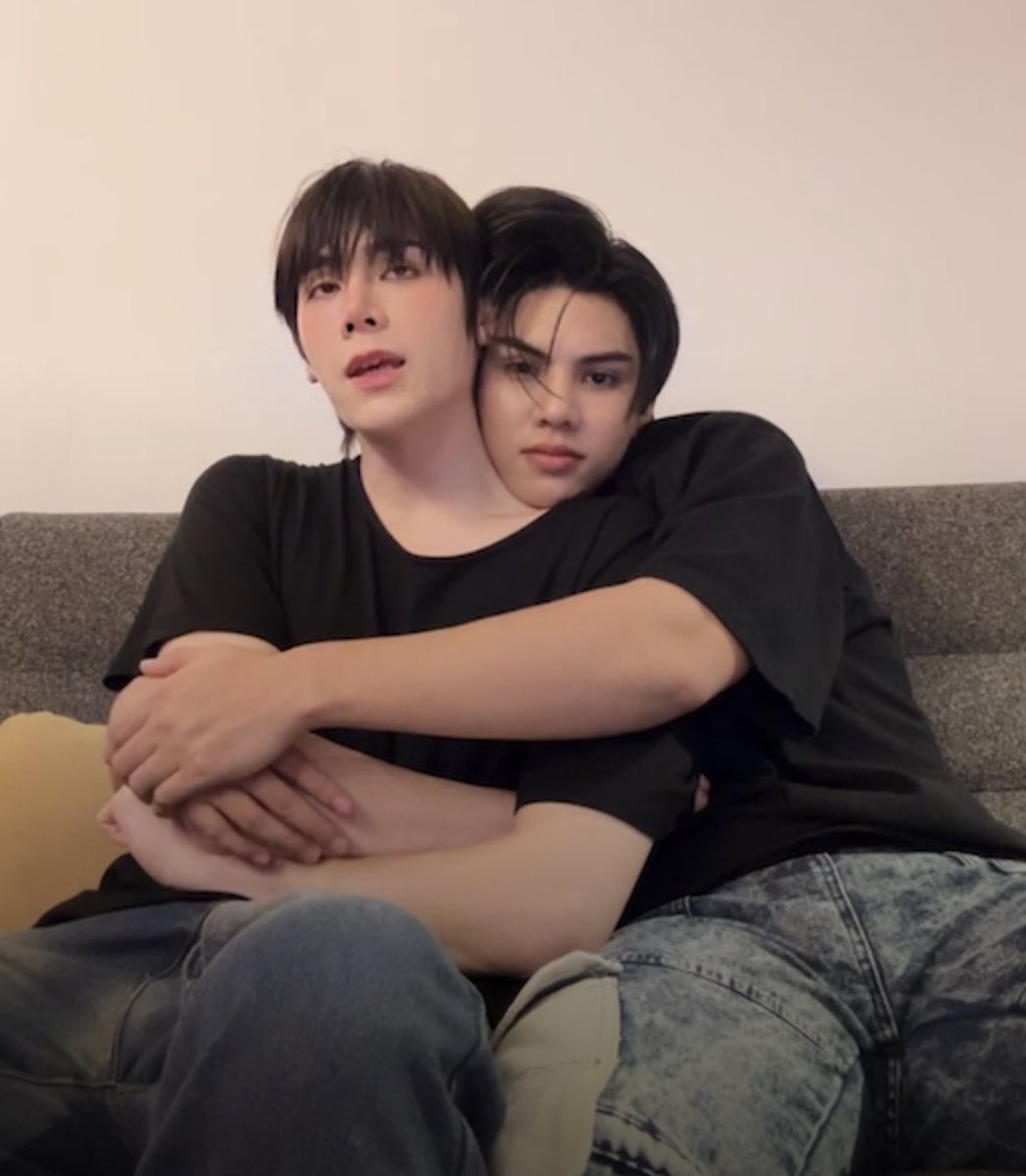 FortftsOfficial's tweet image. ขอบคุณพี่พีทที่ช่วยเลี้ยงน้องฟอร์ดนะคะ 🥹

FORTPEAT IG LIVE 

#พี่หอยทากกับน้องหมีไลฟ์