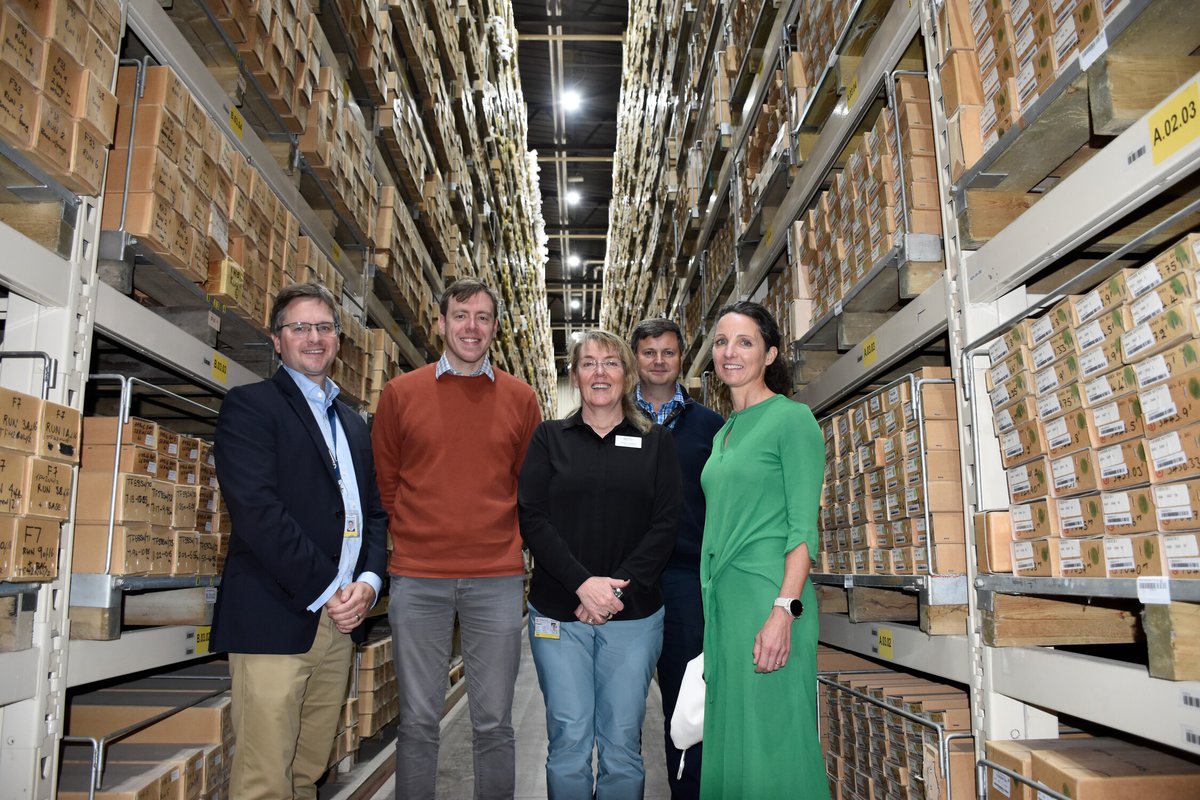 British Geological Survey (@britgeosurvey) on Twitter photo MP for Rushcliffe, <a href="/jameswnaish/">James Naish</a>, visited our Nottinghamshire HQ to look at the ongoing installation work for our state-of-the-art 'living laboratory', as well as view core samples in our national geological repository.
Learn more about the project:
bgs.ac.uk/news/mp-visits… MP for Rushcliffe, <a href="/jameswnaish/">James Naish</a>, visited our Nottinghamshire HQ to look at the ongoing installation work for our state-of-the-art 'living laboratory', as well as view core samples in our national geological repository.
Learn more about the project:
bgs.ac.uk/news/mp-visits…