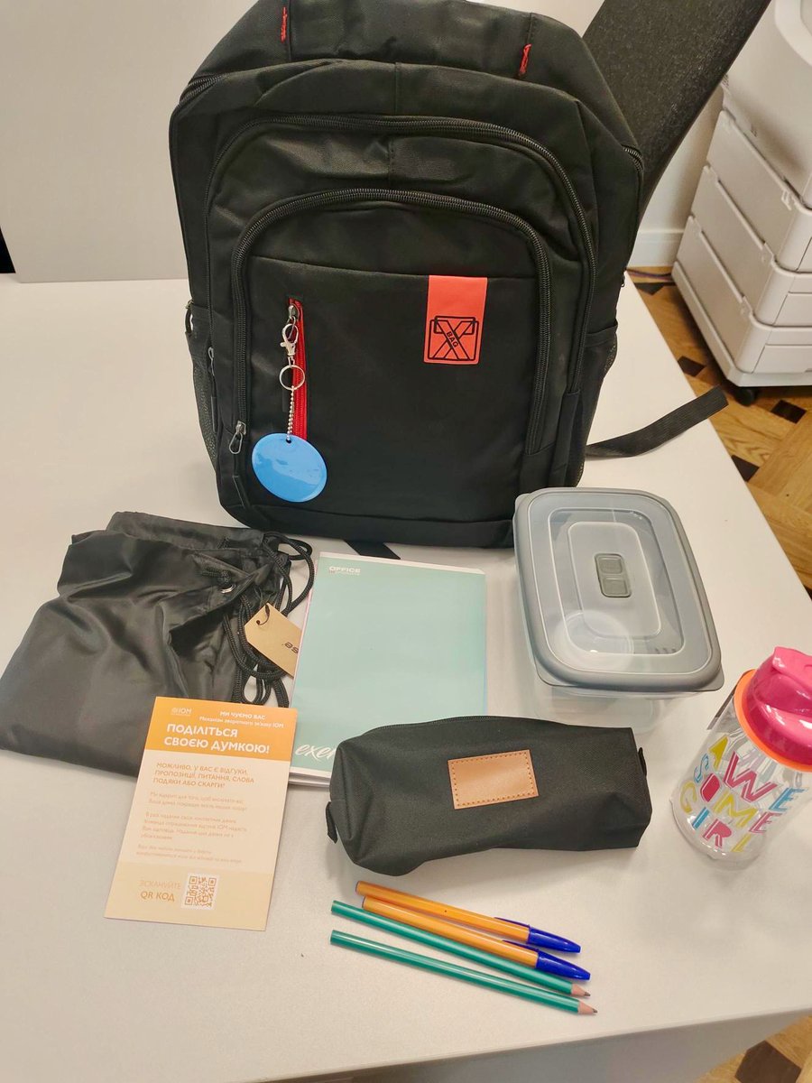 IOMPoland's tweet photo. The new school year has begun! The IOM Kraków team distributed school kits to support Ukrainian children in Małopolskie. 🎒 Backpacks filled with supplies were delivered to 250 kids across 19 schools and 6 collective shelters. https://t.co/cXestYZcfy