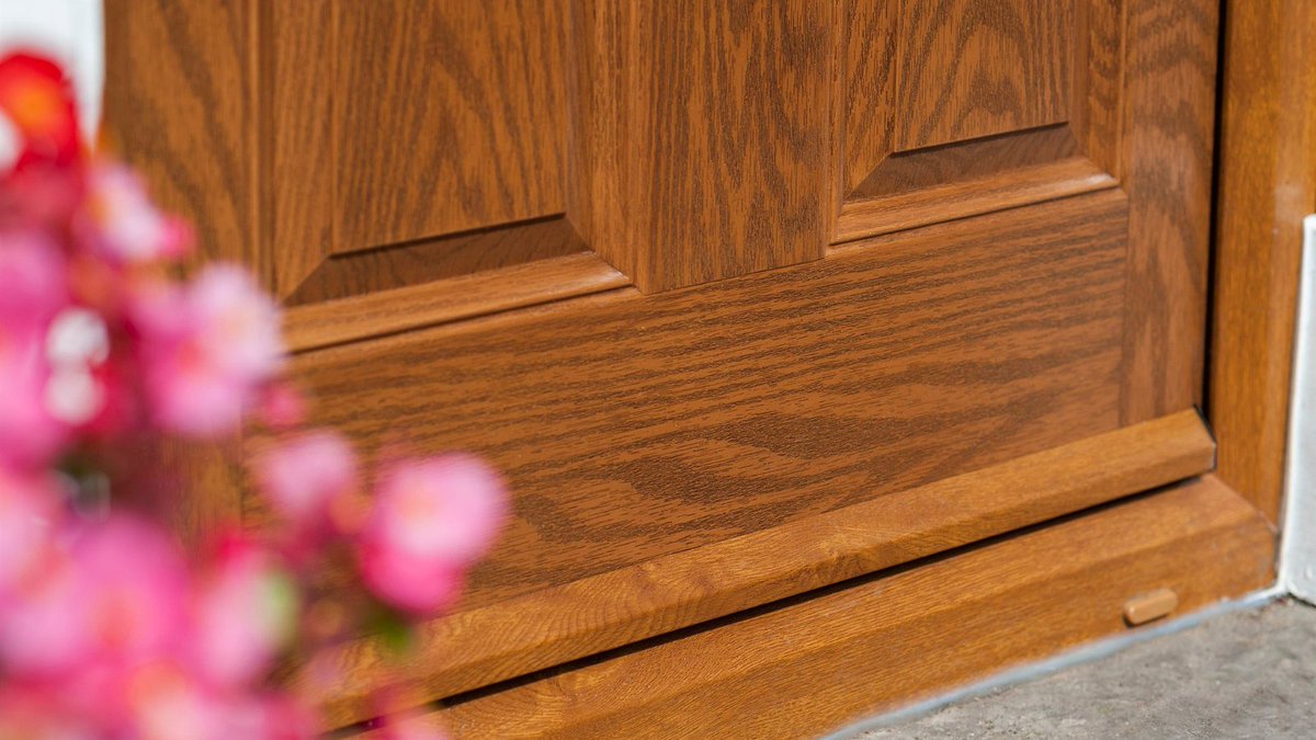 Want to know more about our composite doors and their features? 🚪 

Our exterior doors come with door thresholds that match the external colour chosen for the door frame as standard.
 
Find out more about our product range today: ms.spr.ly/6014lSZFE
#DoorStop #CompositeDoors