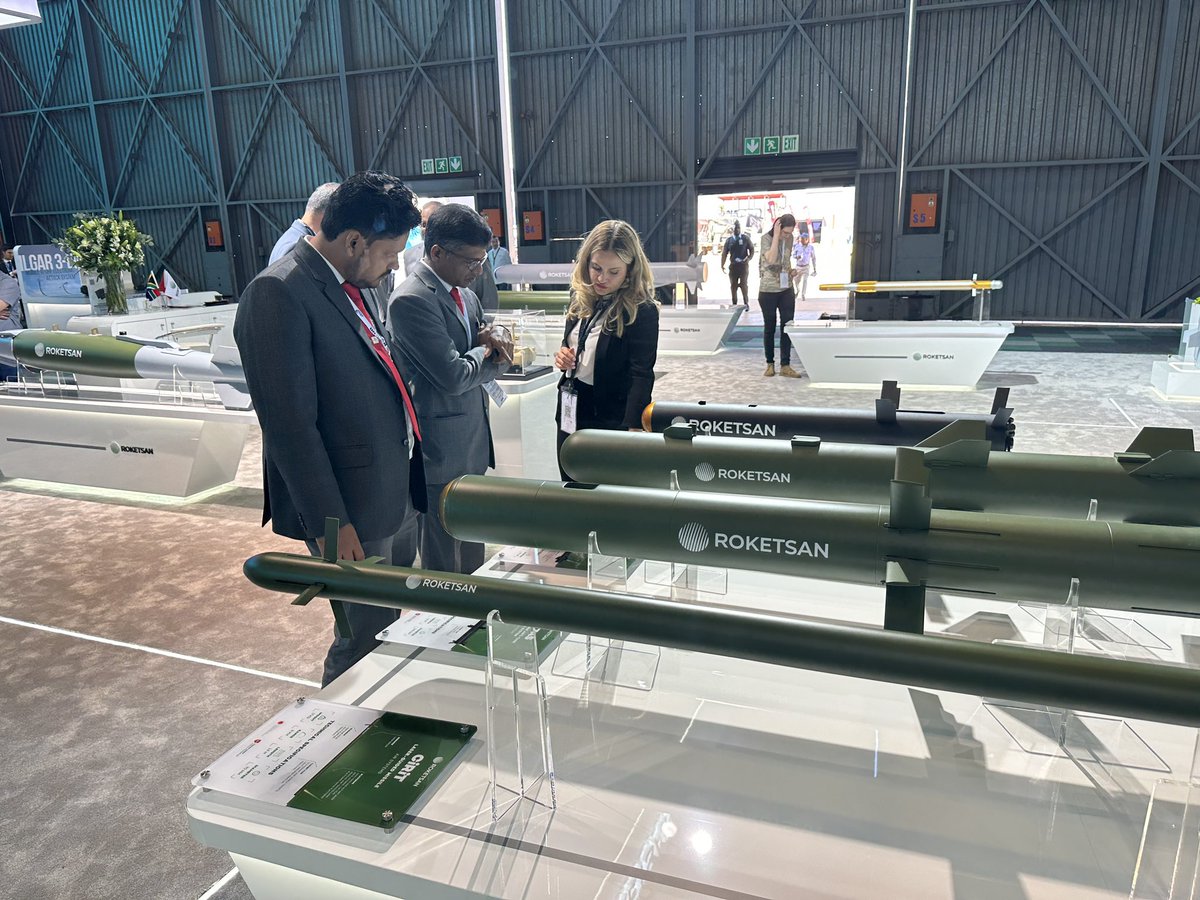 roketsan's tweet image. We provided information about our latest technology products and systems to our valuable guests who visited us at #AAD2024 🇹🇷🤝🏻🇿🇦
 
#RiseForTomorrow 🌟
#Roketsan