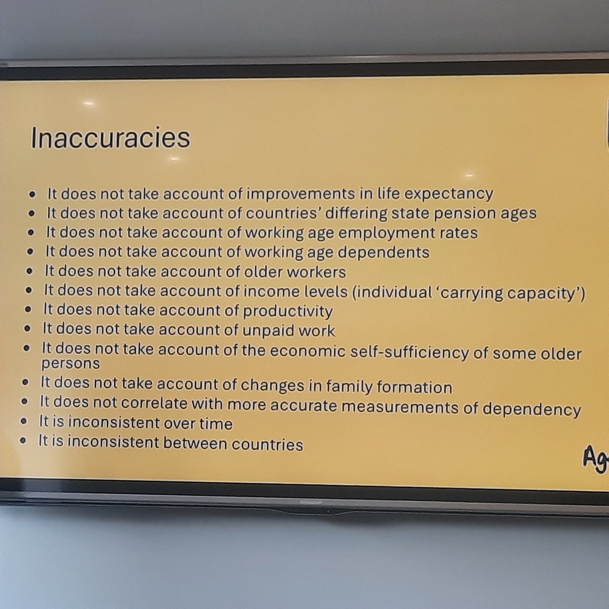 sarahmdonnelly1's tweet photo. Critical Considerations @natpolicy @UCDSocialPWJ on the inaccuracies associated with the Age Dependacy Rates across jurisdictions @icsgUniOfGalway https://t.co/ypkS3yGafT