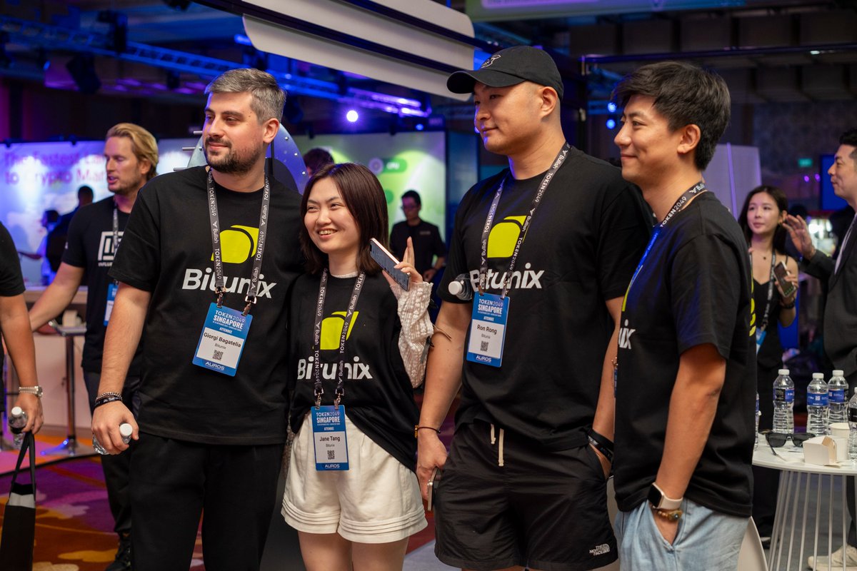 BitunixOfficial's tweet image. 📍Day 2 at @token2049
It's been an incredible experience!
Great to meet so many inspiring individuals from crypto space and to share good times with our community.
Stay tuned, we're just getting started! #crypto #Bitunix #Token2049 #Token2049singapore
