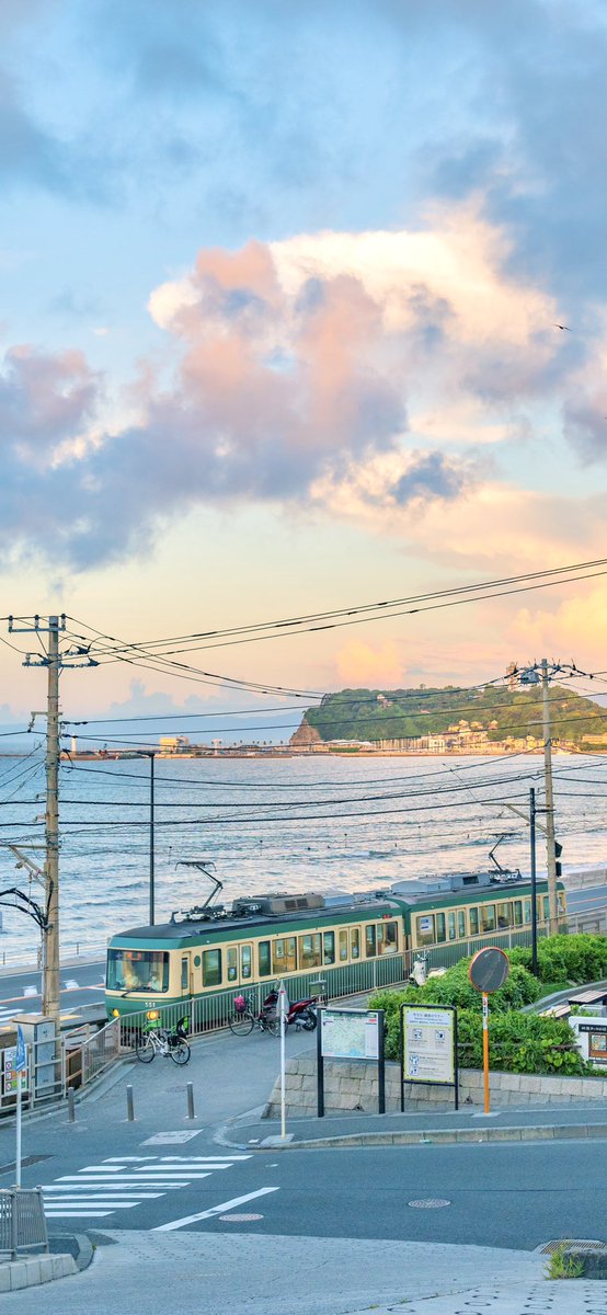 ruiruicamovi's tweet photo. 壁紙配布いたします🫡今回は全てに江ノ島が入っております🏝️使ってくださると嬉しいです😆😆壁紙のみの使用でお願いします🙇よかったらどれにしたら教えてください🥰 https://t.co/D2i3FRgHwZ