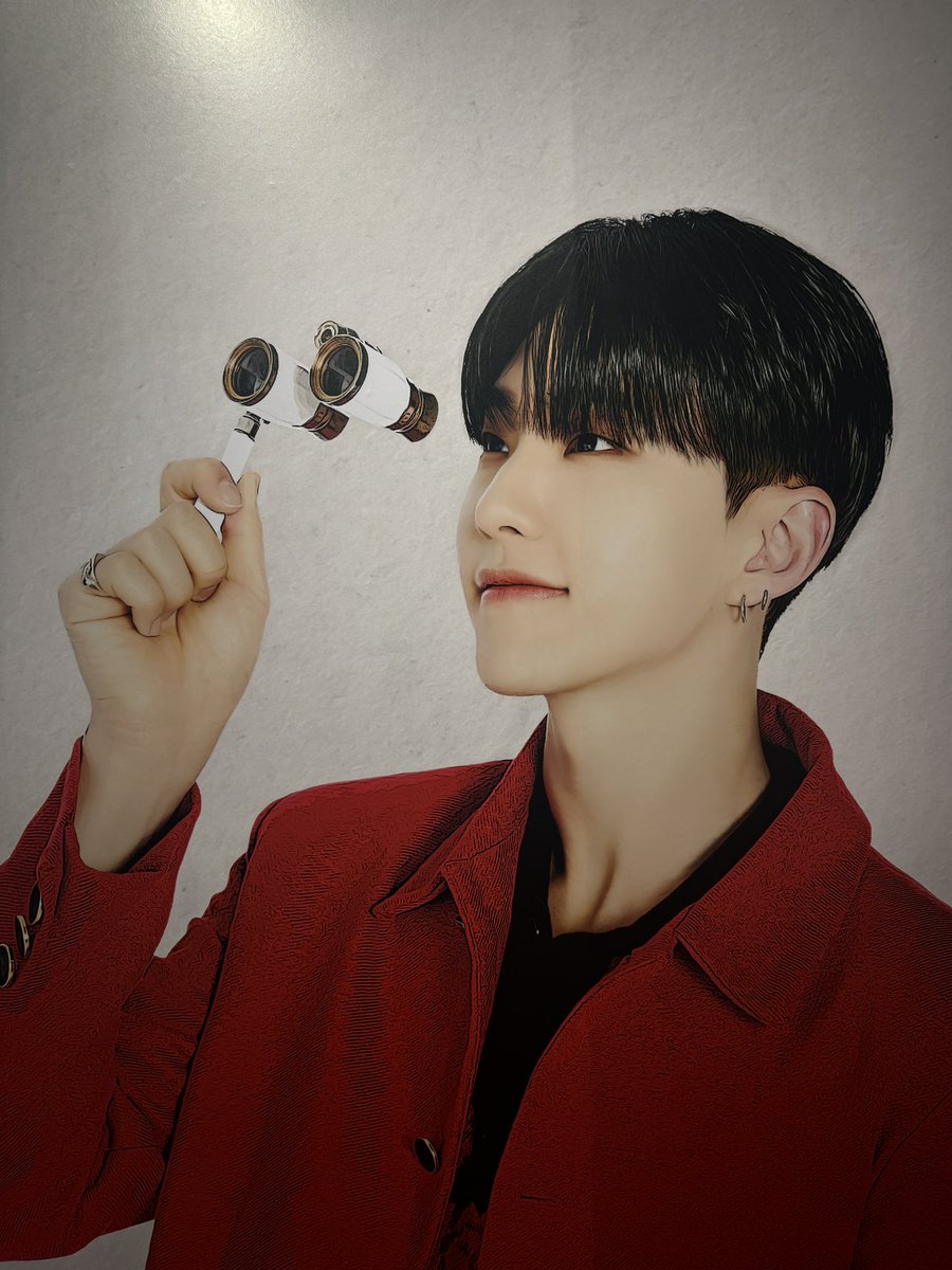 wonsoon9's tweet photo. seventeen exhibition bangkok 🩷🩵 https://t.co/lZRQqzNOmh