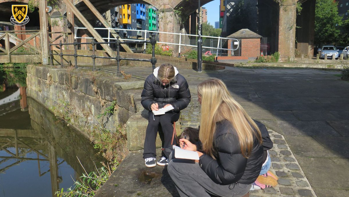 Lower Sixth #Art students visited <a href="/mcrartgallery/">Manchester Art Gallery</a>, #Castlefield Basin, #Spinningfields and #Chinatown as they spent a day #drawing and #photographing as part of their A Level course.

stockportgrammar.co.uk/news-and-event…

#SGSInspires #SGSSixthForm #SGSCreativity #SGSArt #ALevelArt