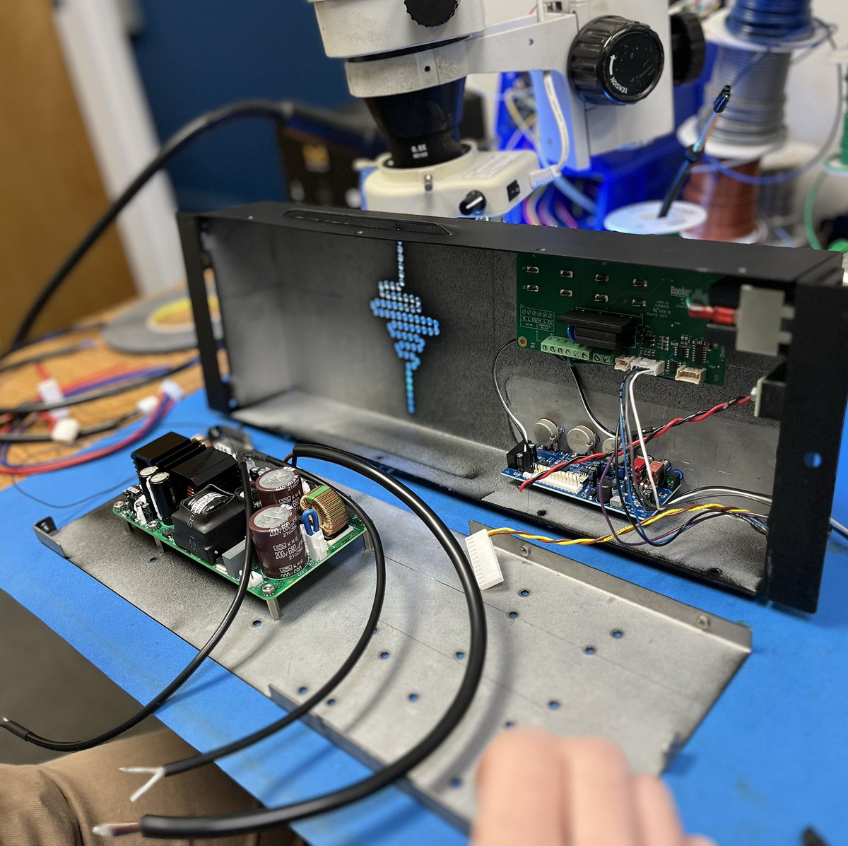 BookerLABaudio's tweet image. We hear you loud and clear – the people want an 11-Pin Rebellion Amplifier! Today in the LAB, we’re testing wiring harness configurations to get one step closer to official release. #bookerlab #lesliespeaker #hammondorgan