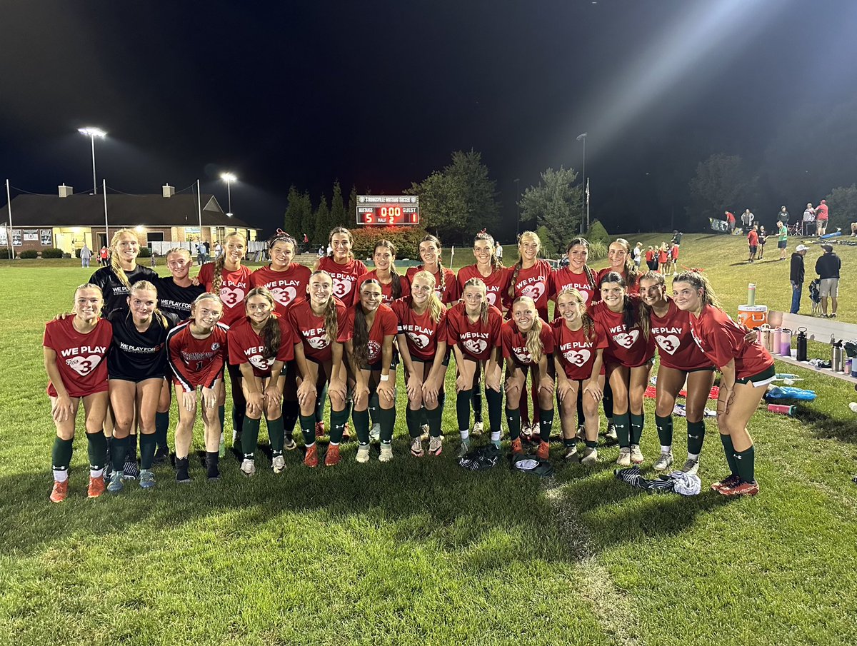 A very special win last night against Hathaway Brown! Last night we played for a greater purpose to honor Ally Sidloski. Goals scored by Courtney Schaffran, Jenna Faron, Andjelina Janjetovic, Paige Kudla, &amp; Alexa Muth. #weplayfor3 ❤️❤️❤️