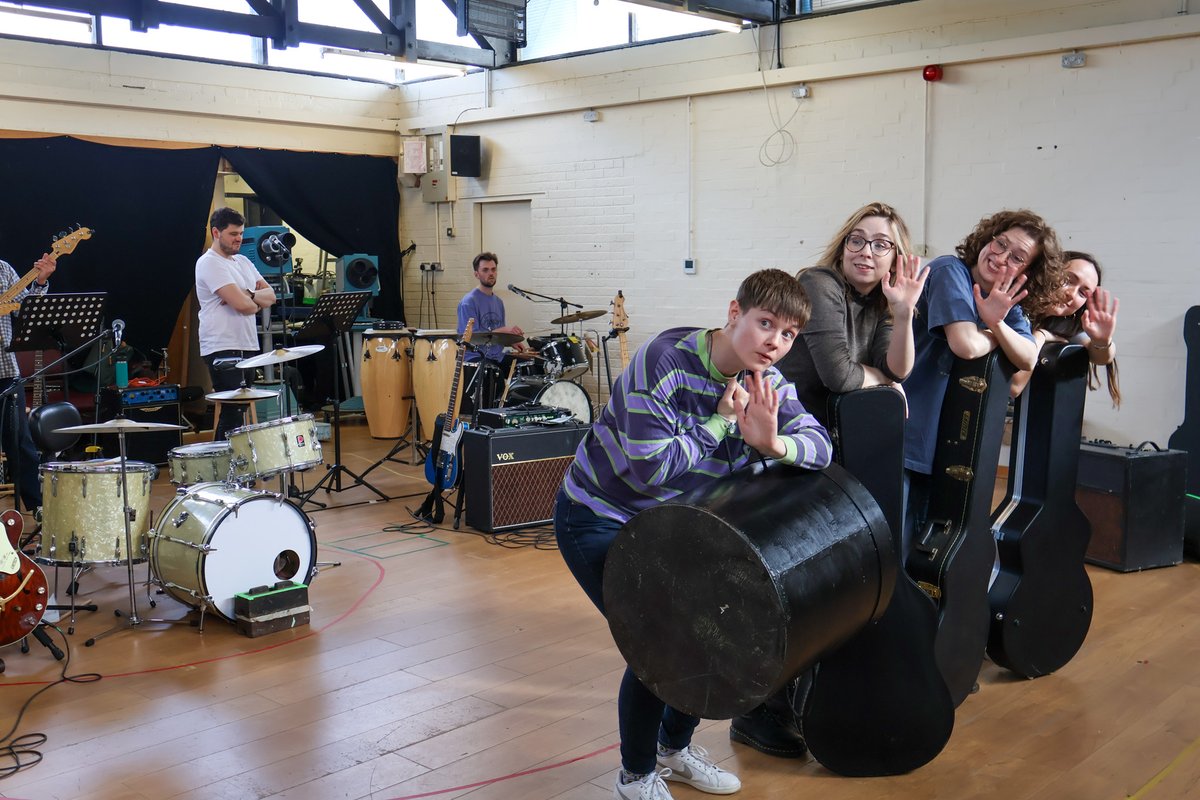 Girls Don't Play Guitars is rock 'n' rolling through rehearsals!🤩🎸

Rehearsals come to an end this week. Up next... Tech week!

Have you got your tickets ready for a brilliant show?!🎫🎫
liverpoolsroyalcourt.com/main_stage/gir…
