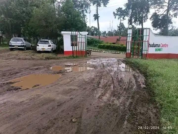 PropesaTV's tweet image. Bomet Huduma Centre gate is the best.