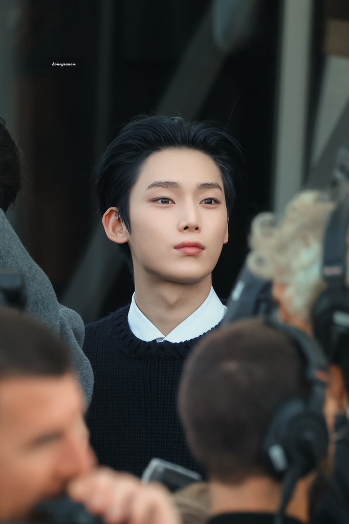 HoneySun_0624's tweet photo. 240919
 #김선우 #엔하이픈_선우 
#SUNOO #ENHYPEN
#PradaSS25
#PRADAxENHYPEN 
@ENHYPEN_members https://t.co/zVfz6IMBnG