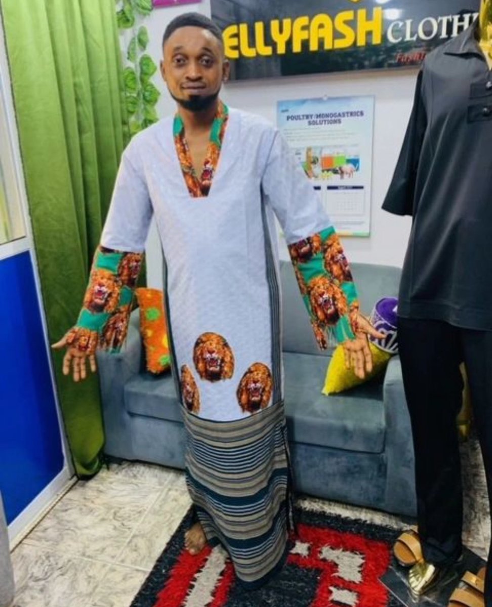 MasofcraftNaija's tweet photo. The History of Fashion did not just start today it has been in existence for ages!
#MastersOfCraft #StoryTime #AfricanFashion #africastory #ProudOfOurHeritage
#FashionHistory #AnkaraMagic #KenteCloth #CulturalFashion #StoryOfClothes #TailorTales https://t.co/KZYINsWgjB