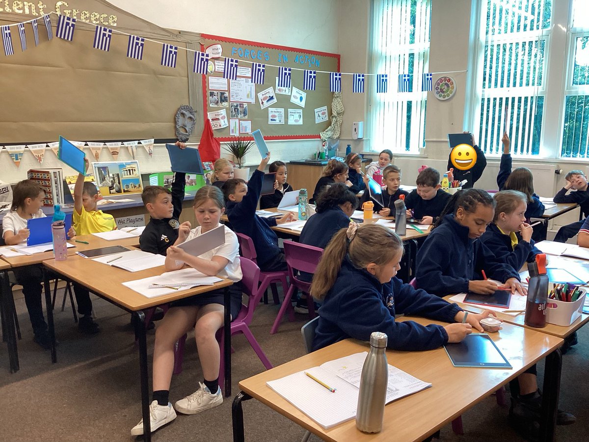 Kirkburton CE First School tweet media