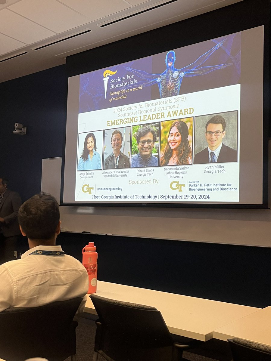 Damea Pham (she/her) tweet media