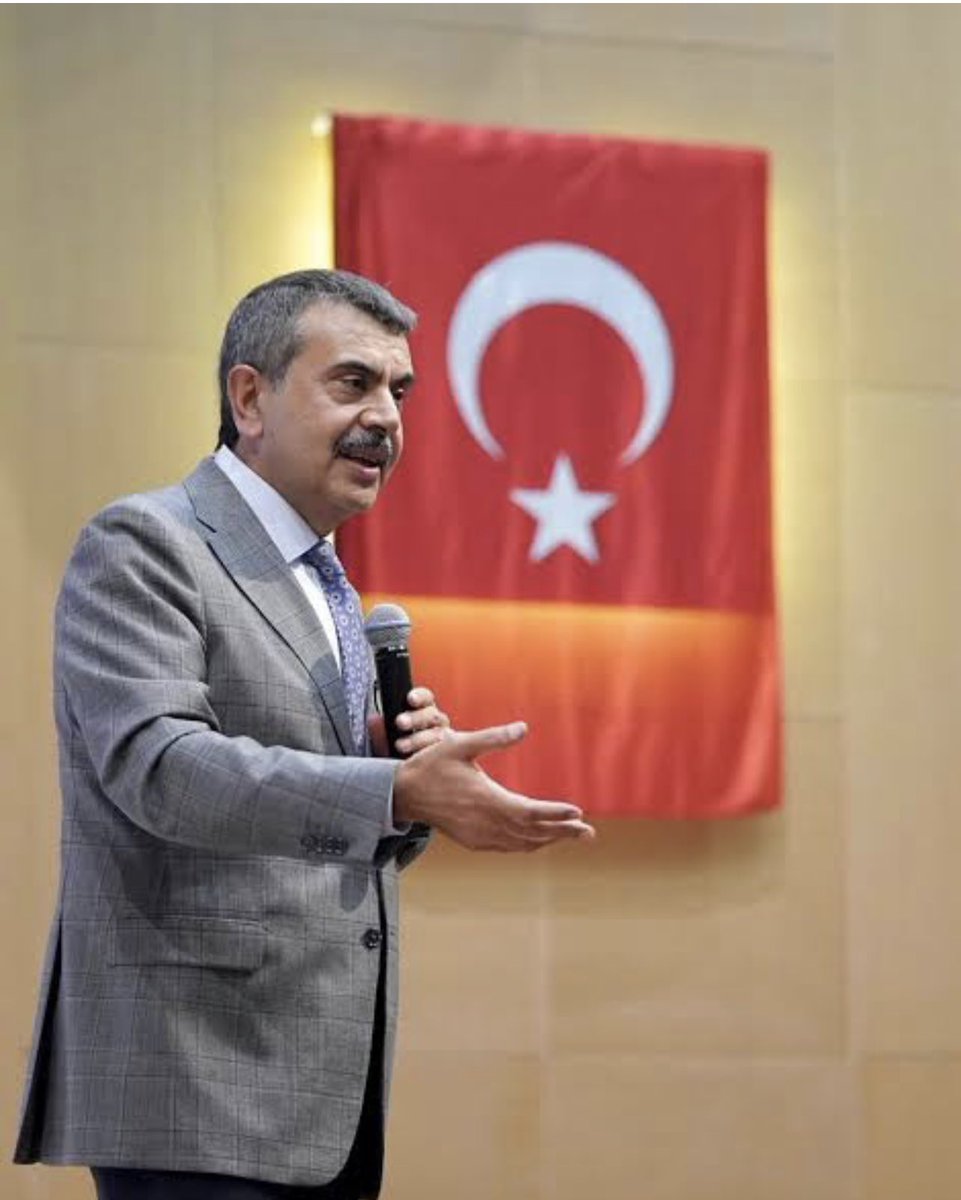 Zafer Şahin tweet media
