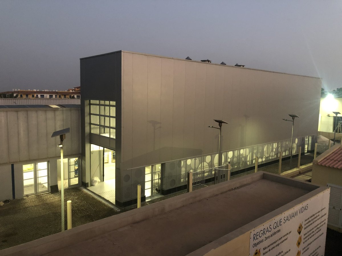 AguasPontaPreta's tweet photo. Reforço da capacidade da lavandaria industrial #NETSAL com novos e mais eficientes equipamentos da @GirbauGroup
#IlhadoSal
#CaboVerde https://t.co/VEK09i65VJ