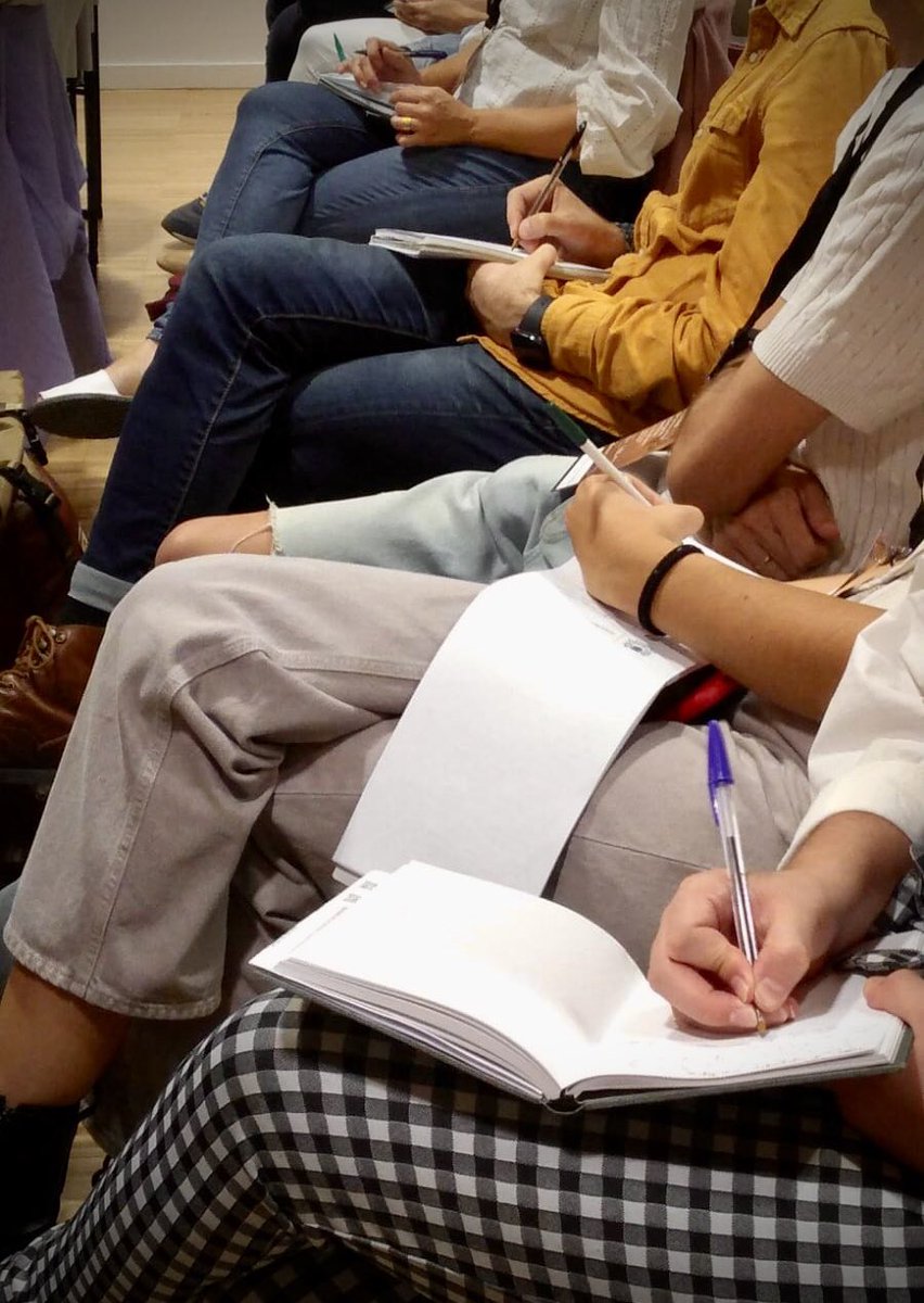 💬 Más sesiones paralelas en el #CGutenberg24:

1️⃣ Iniciativas contra el cambio climático, con María Justa Martín Rigo (@Justa_Martian) 🌍

2️⃣ Comunicación inclusiva ✨ Modera: Aina Amat (<a href="/_birifidi/">4!n4🐝</a>)

3️⃣ Jóvenes audiencias 📢  Modera: Karla Islas Pieck (<a href="/pastanaga/">Karla Islas</a>)