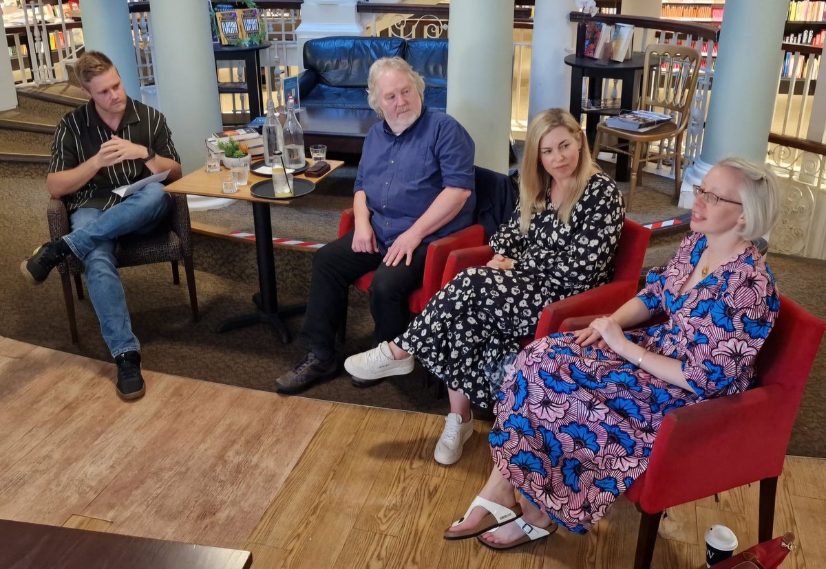 Thank you <a href="/swanseastones/">Waterstones Swansea</a> for a lovely panel with the super talented <a href="/SarahVPearse/">Sarah Pearse</a>, <a href="/chrislloydbcn/">Chris Lloyd</a> &amp; <a href="/MrMorganGreene/">Morgan Greene Author</a>! (Yes, in my dress I do look like I'm in a different season to the rest!!)