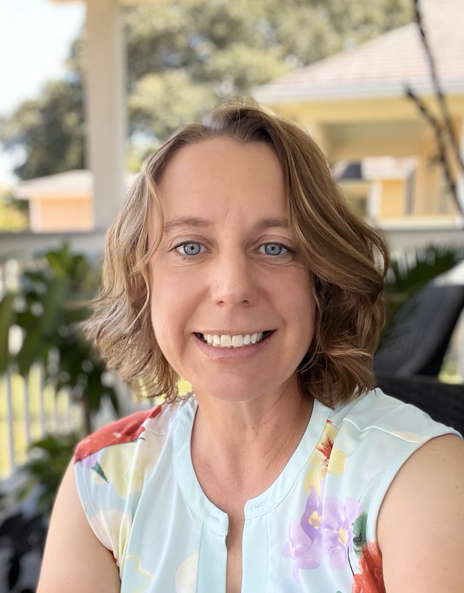marinesanctuary's tweet photo. INTRODUCING our new @GraysReefNMSF Chapter Director, Sarah Porter! 🌊

In this role, she will support and strengthen awareness of @GraysReefNMS as a unique &amp; vital seascape for coastal communities. 

Meet Sarah &amp; learn more about @GraysReefNMSF: https://t.co/NsGFnIzIuG https://t.co/QziTUSm0xw