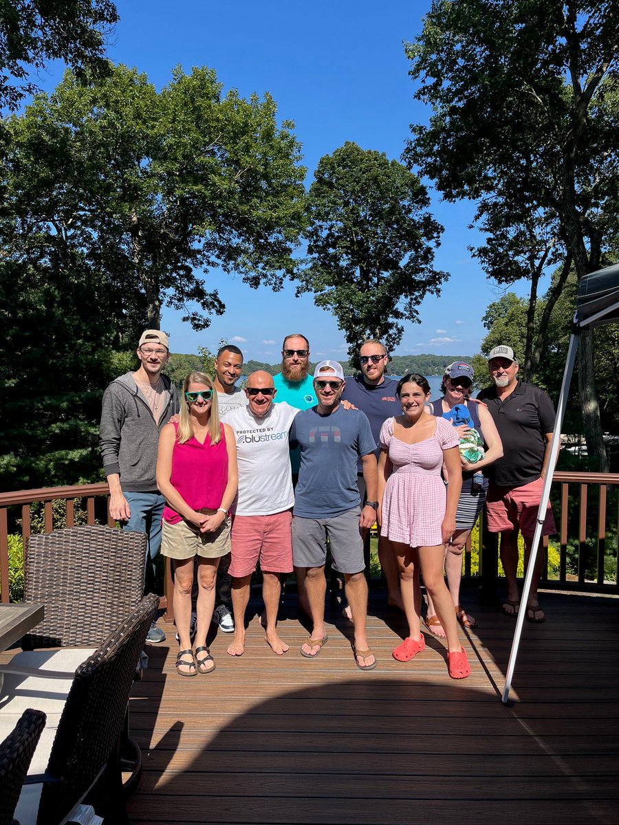 Blustream.io tweet media