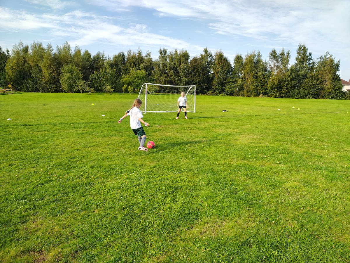 A fantastic first session for our girls football club today! The girls worked on developing their control of the ball when dribbling and how we can defend within the game. We ended with a match between the girls to demonstrate their skills.⚽
<a href="/MissONeill96/">Miss O’Neill</a> 
<a href="/malvernprimary/">Malvern Primary School</a>