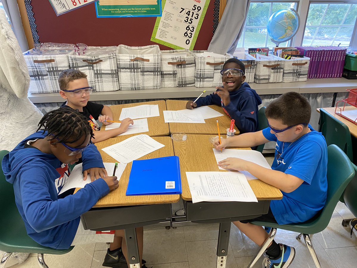 Mrs. Baker tweet media