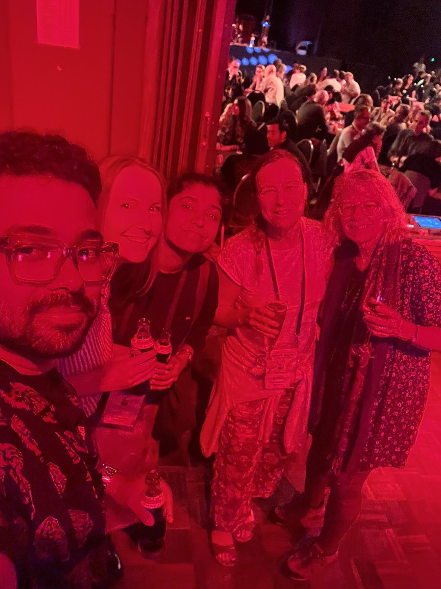 Rim Chaudhury (@rimchaudhury15) on Twitter photo And with that we come to an end of the #BT2024DBG. It was definitely a knowledge-enriching experience filled with science, interactions and fun :) Also, very happy to have finally met Mary Williams (<a href="/PlantTeaching/">mary williams</a>)! I am already looking forward to the next time I meet you all :) And with that we come to an end of the #BT2024DBG. It was definitely a knowledge-enriching experience filled with science, interactions and fun :) Also, very happy to have finally met Mary Williams (<a href="/PlantTeaching/">mary williams</a>)! I am already looking forward to the next time I meet you all :)