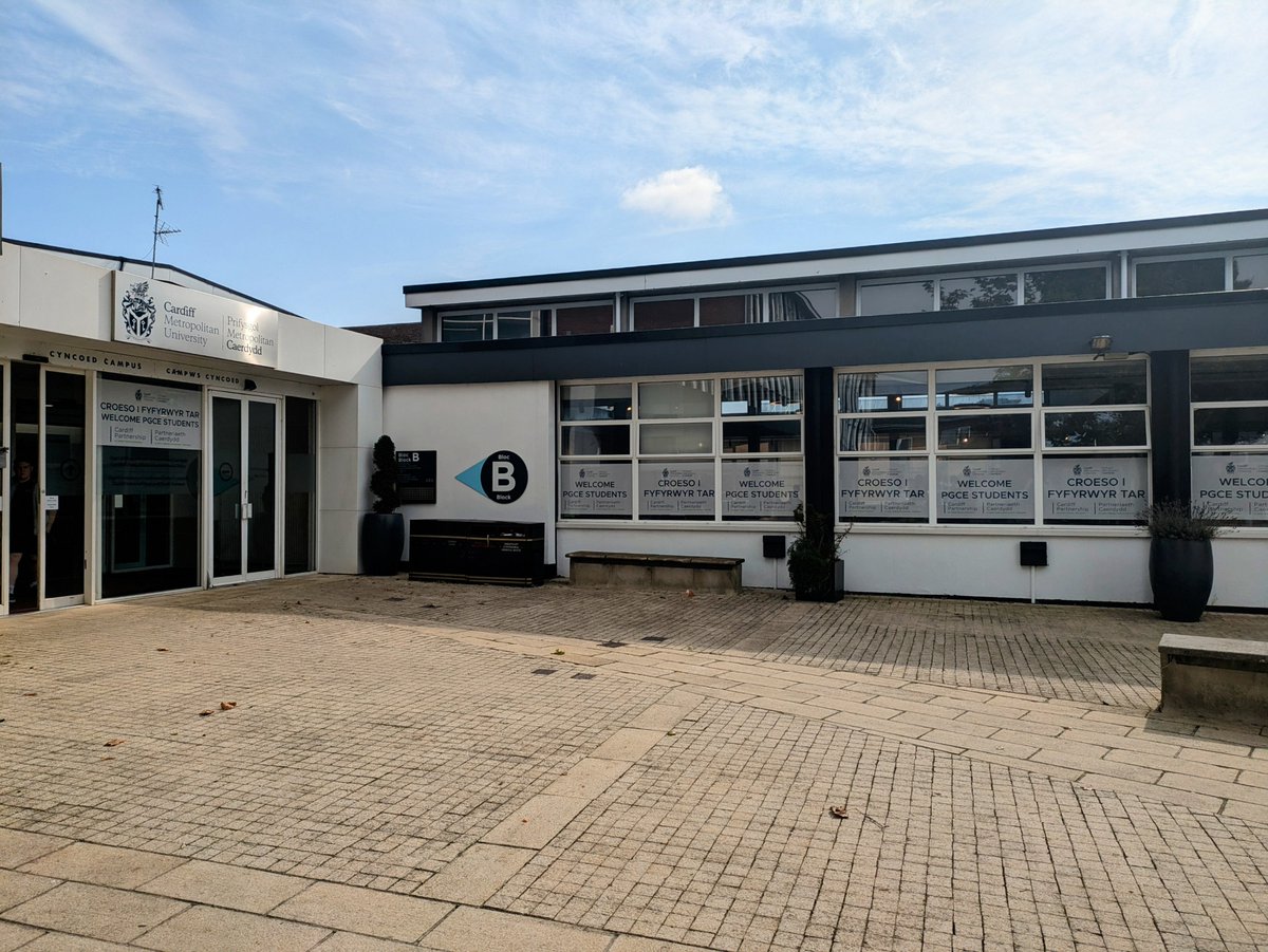 Kelly Bubbins (@kellybubbins) on Twitter photo Proud to present our <a href="/willowshigh/">Willows High School</a> whole-school approach to 'Health and Well-being' to the latest cohort of <a href="/ITEcardiffmet/">ITE Cardiff Met</a> PGCE students today. Diolch <a href="/anna_sian/">Dr Anna Bryant</a> and Fiona for the invite #HealthyConfidentIndividuals #BestCareer #TheWillowsWay Proud to present our <a href="/willowshigh/">Willows High School</a> whole-school approach to 'Health and Well-being' to the latest cohort of <a href="/ITEcardiffmet/">ITE Cardiff Met</a> PGCE students today. Diolch <a href="/anna_sian/">Dr Anna Bryant</a> and Fiona for the invite #HealthyConfidentIndividuals #BestCareer #TheWillowsWay