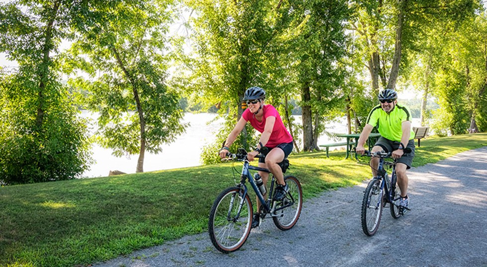 MohawkTowpath's tweet image. Experience the beauty of fall on the Byway by participating in the 22nd Mohawk Towpath Duathlon! This 2-mile run, 12-mile bike ride, and 2-mile run route is USA Triathlon sanctioned. Register Now at bit.ly/MTSBDuathlon! #RunBikeRun #CommunityEvent #LoveOurByway #FallFoliage