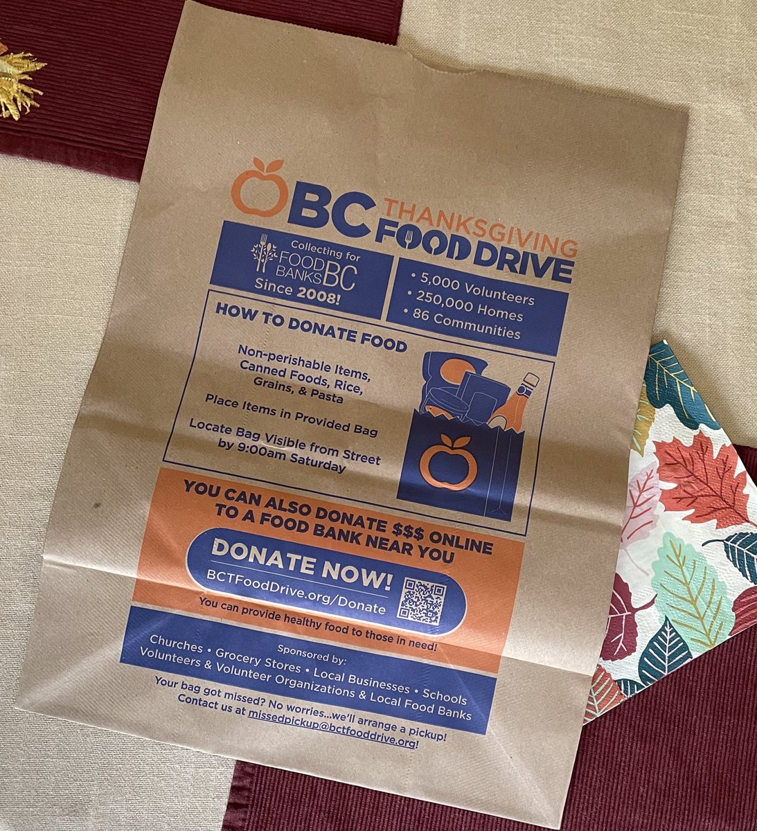QuesnelRotary's tweet photo. Check your mailboxes!

Bags will start getting collected from Saturday morning. Non-perishable food items and please check expiry dates. Bags will start getting collected from Saturday morning

In Quesnel, please direct any questions to Nourish Food Bank

#BCThanksgivingFoodDrive https://t.co/GkOqk8HX7W