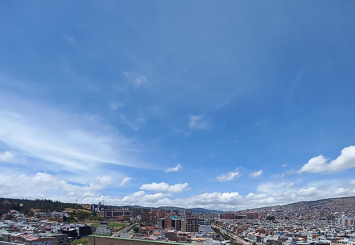 EdissonSuarezO's tweet image. #TunjaCapital Imágenes actualizadas de nuestra capital. Ojalá llegue a muchos corazones de aquellos que desde lejos añoran esta bonita ciudad.