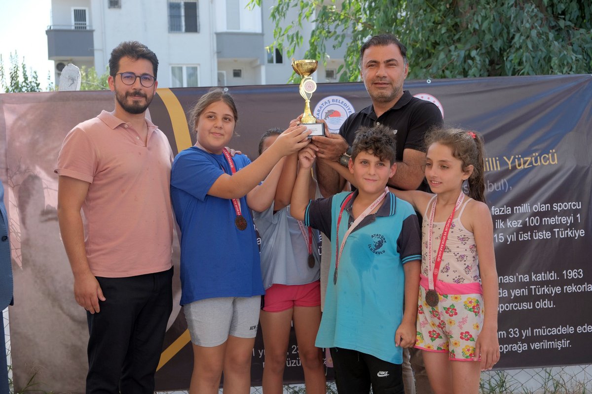 GSB_Adana's tweet photo. Bakanlığımızca yürütülen 'Yüzme Bilmeyen Kalmasın' projesinin dönem sonu kapanış programında, Karataş İlçe Müdürlüğümüz tarafından Su Topu Turnuvası yapılmıştır. 
Dereceye giren tüm sporcuları tebrik ediyoruz. https://t.co/FZ5JxBNefZ