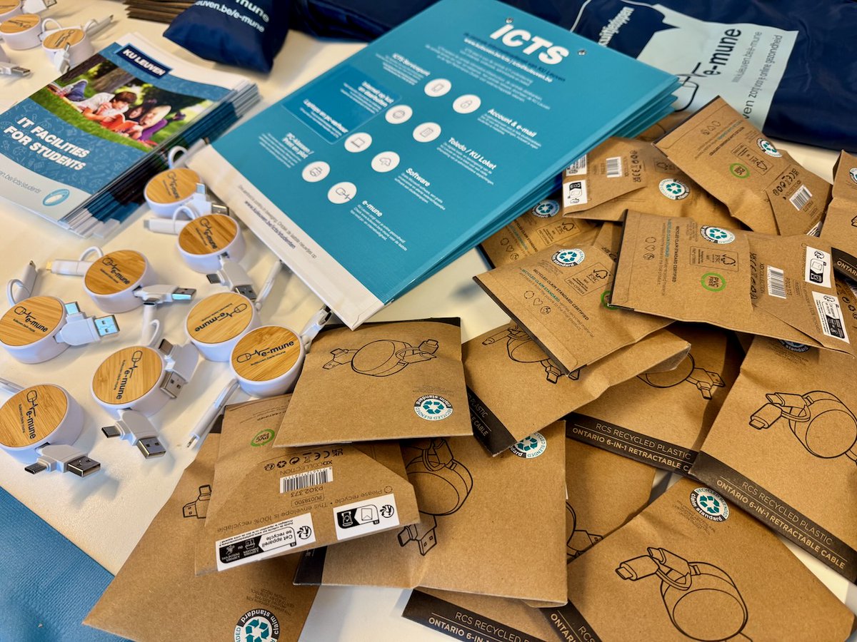 We're happy to welcome our new international students to KU Leuven! As always, we are attending the #OrientationDays to give these eager young minds help, advice, and gadgets!